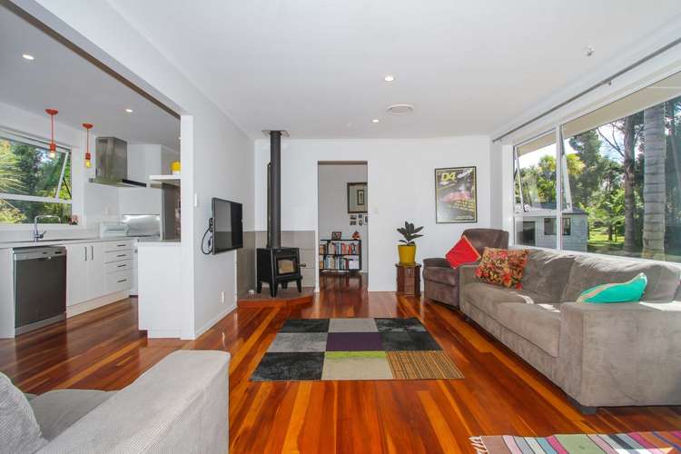 2a Chenery Road Red Beach_7