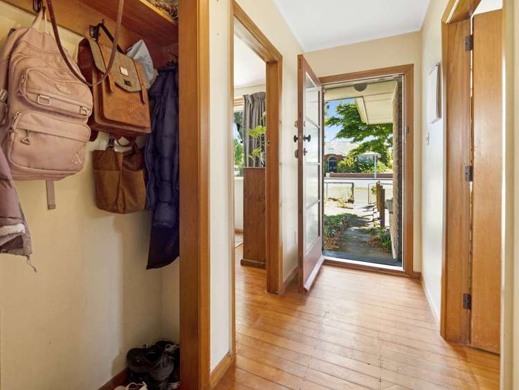 18 North Terrace Darfield_3