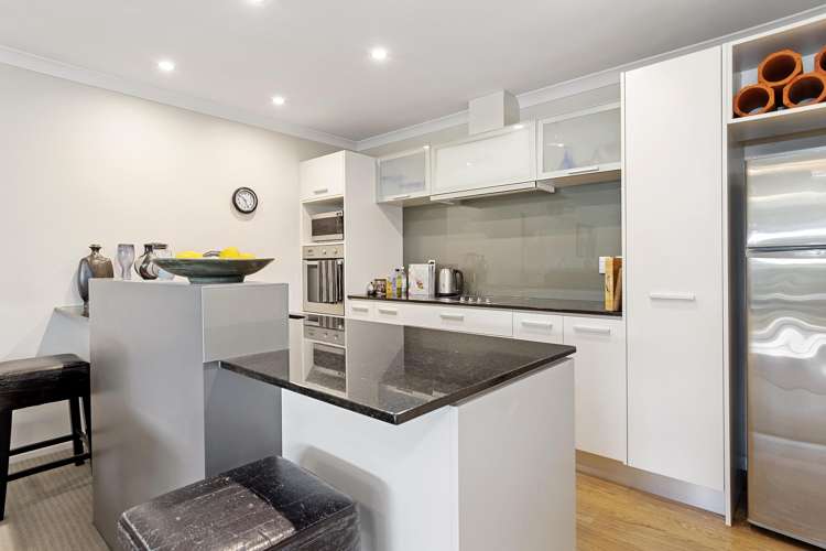 7/235 Dp Devonport Road Tauranga Central_10