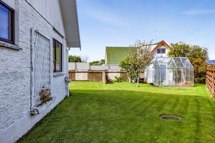 15 Green Lane Hawera_18