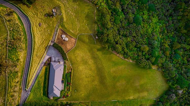 92 Taiapa Valley Road Muriwai_40