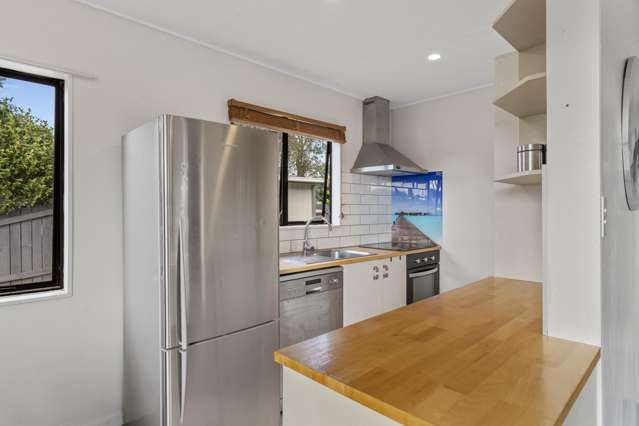 118 Makarini Street Paraparaumu_1