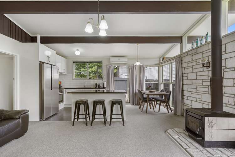 93 Crawford Avenue Mangere Bridge_5