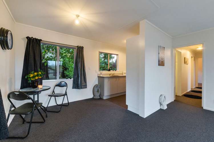 1/20 Applewood Drive Henderson_5