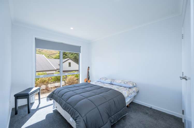 10 Waterson Lane Stoke_15