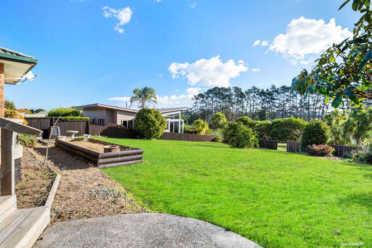 77 Elsie Drive Waiuku_22