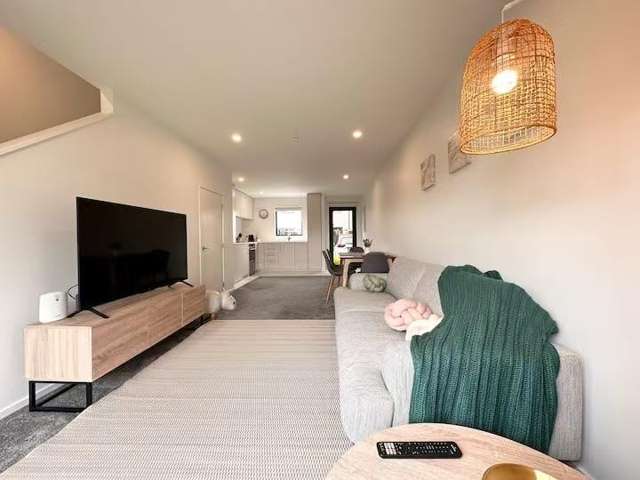 4/6 Riccarton Road Riccarton_1