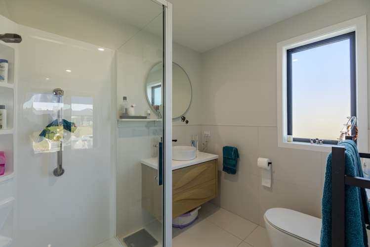 8 White Road Otane_9