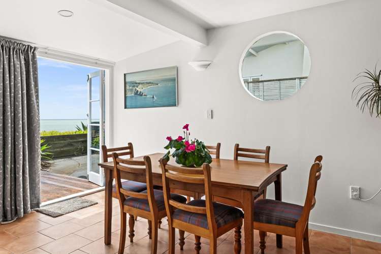 285 Clifton Road Te Awanga_4