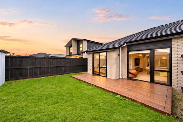 2/3 Tiro Place Rototuna North_17