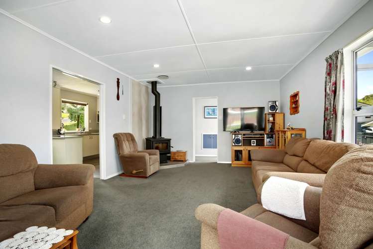 33 Redvers Drive Belmont_3