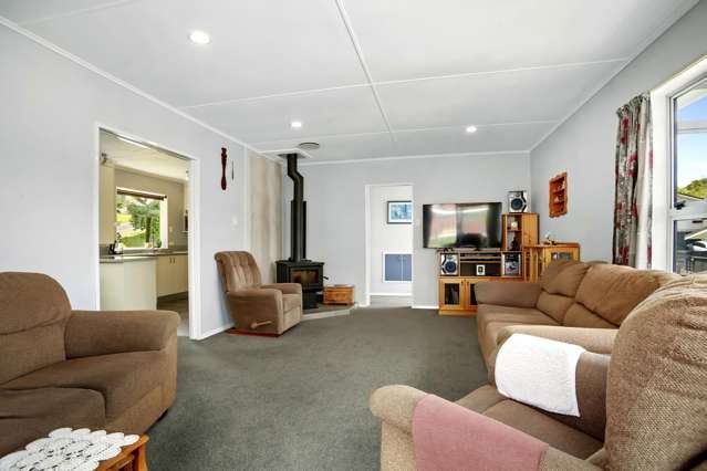 33 Redvers Drive Belmont_3