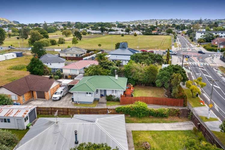 130 Taniwha Street Glen Innes_13