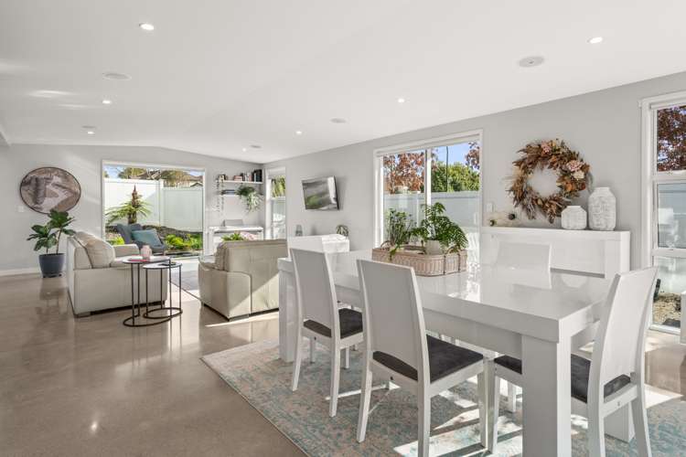 1 Avon Rise Welcome Bay_5