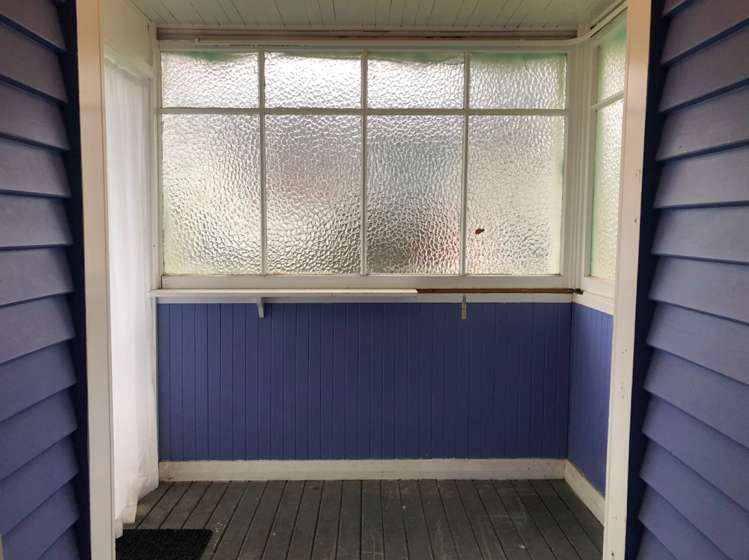 90 Fitzherbert Street Hokitika_11