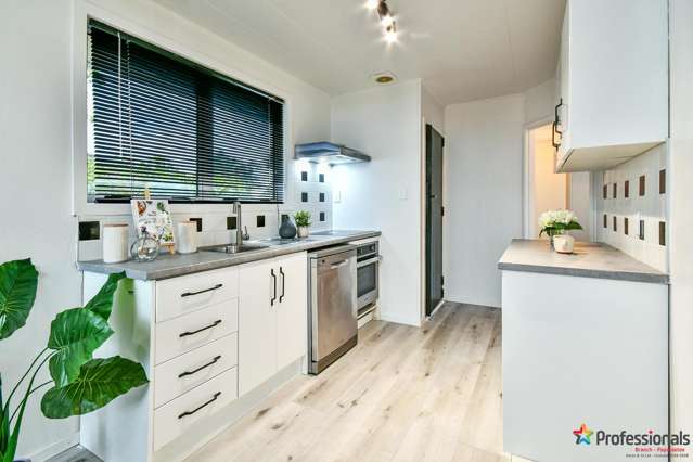 3 Serrano Place Clover Park_2