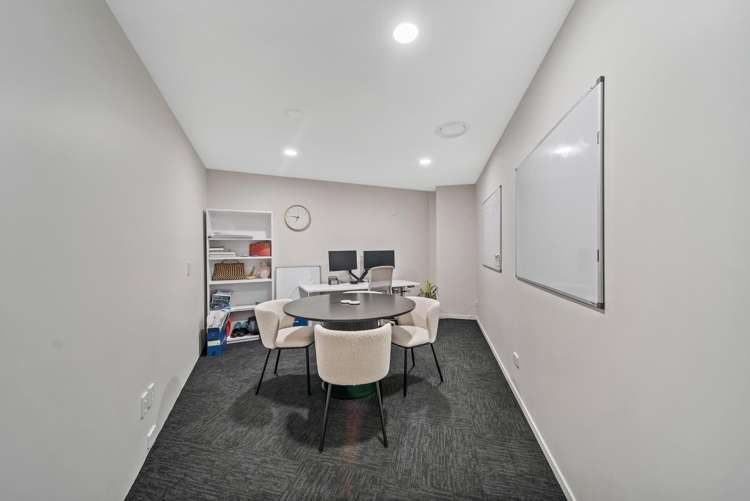 Unit 2, 506 Blenheim Road Sockburn_11