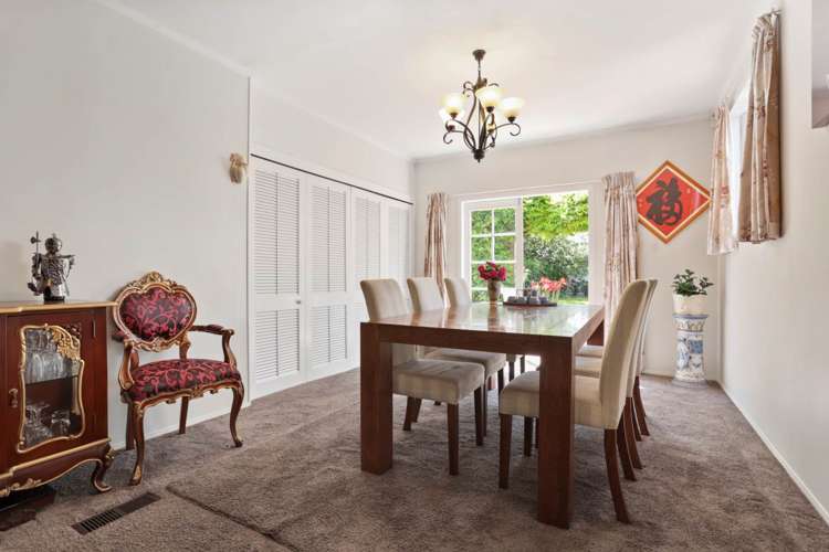 2 Alwyn Avenue Te Atatu South_13