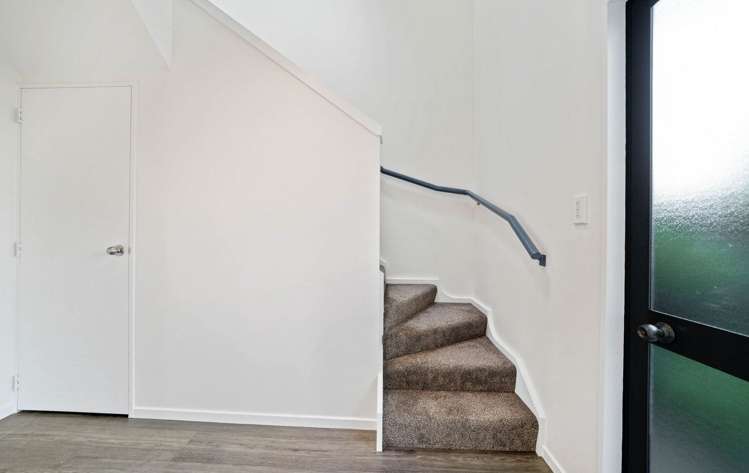 2/337 Selwyn Street Addington_14