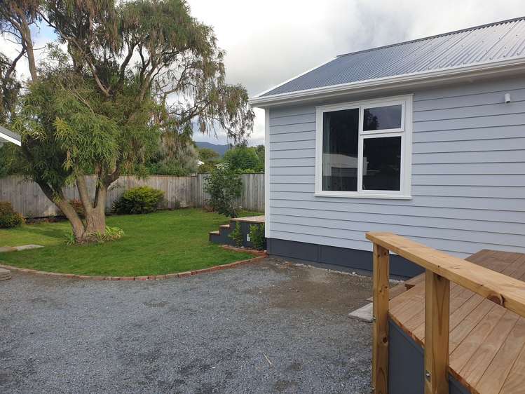 42 Matatua Road Raumati Beach_13