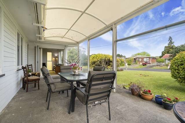 63 Gloria Avenue Te Atatu Peninsula_2