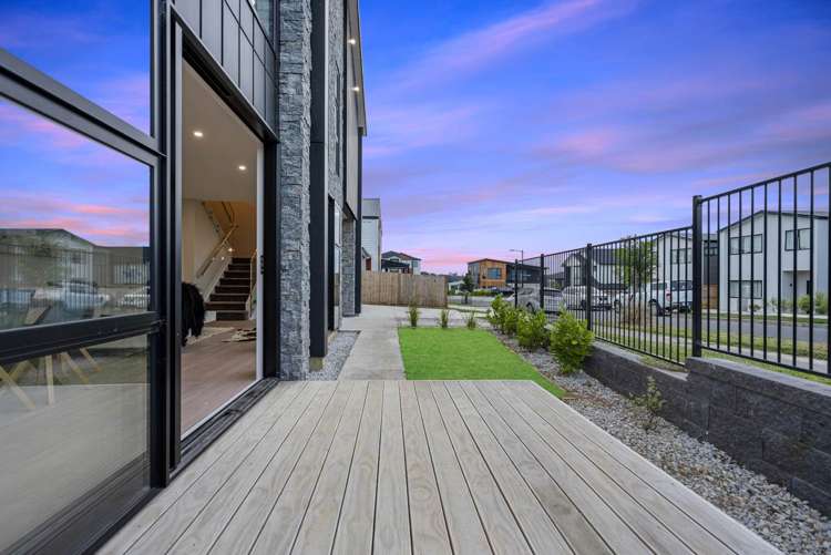 14 Woodacre Street Flat Bush Manukau City Houses for Sale One Roof