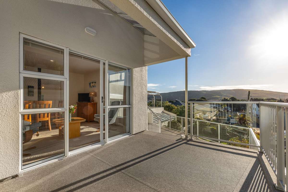 32 Paremata Crescent_5