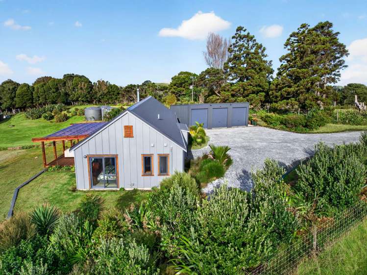 2760 South Head Road, South Head Helensville_45