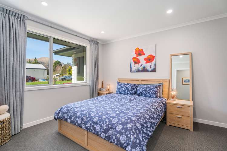 4 Carlisle Street Lumsden Surrounds_12