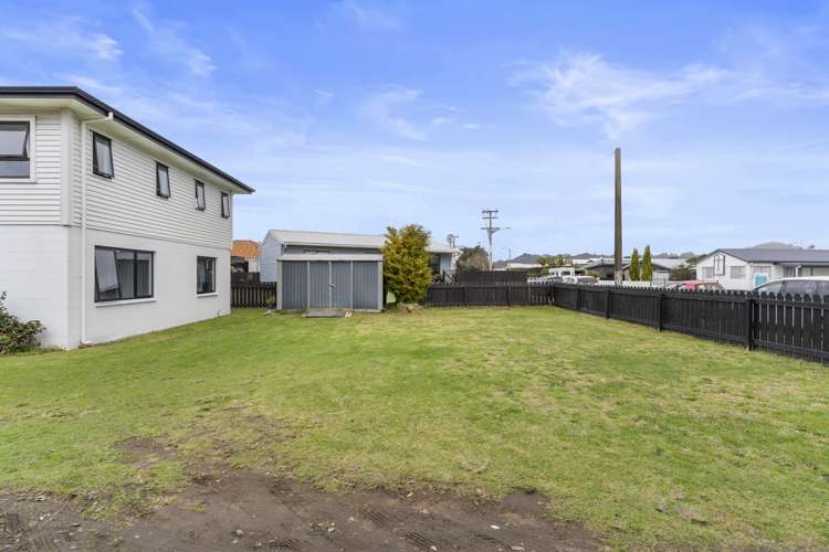 100 Ocean Road Whangamata_24