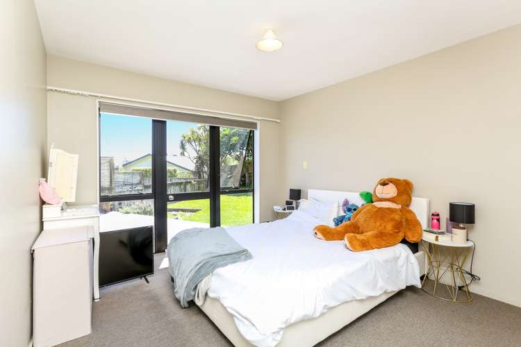 1154c South Road Oakura_12