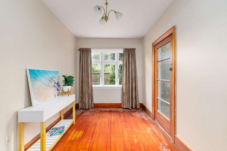 10 Steam Wharf Lane Woolston_13