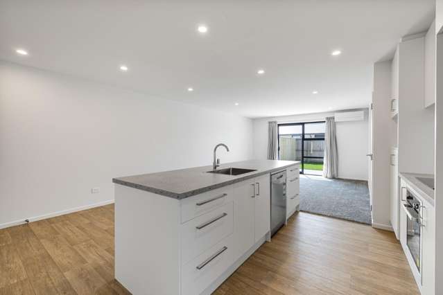 171A Brookside Road 11103_1