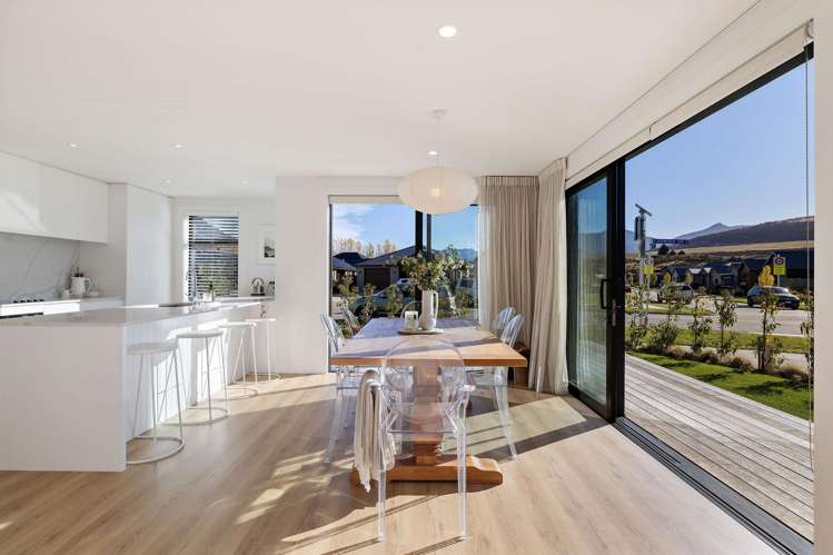 24 Perendale Road, Hanley's Farm Jacks Point_7