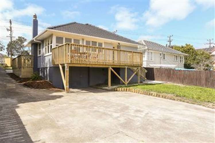 4020 Great North Road Glen Eden_7