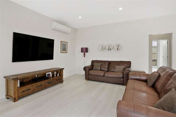 7 Mahutonga Avenue Beachlands_8