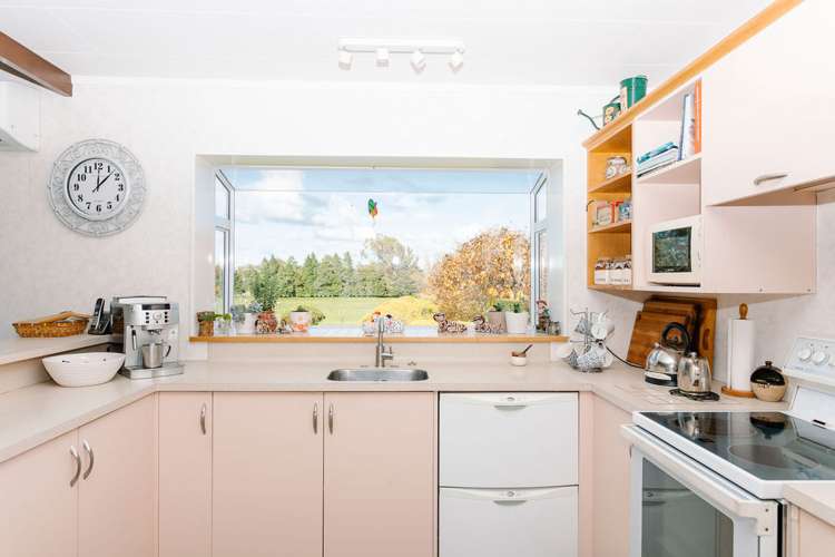 241 Adelaide Road Dannevirke_7