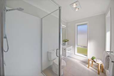 17 Parton Road_4