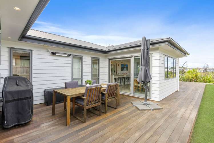 11 Flavell Drive Orewa_7