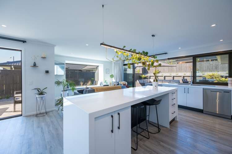 19 Cupola Crescent Richmond_5