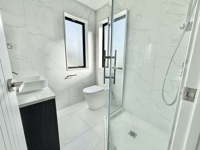4/16 Buisson Glade West Harbour_1