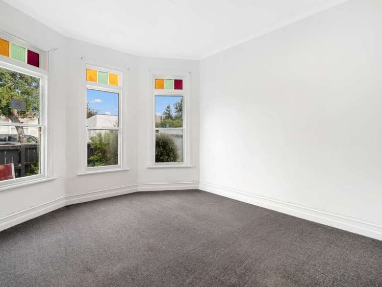 12 Roy Street Strathern_11