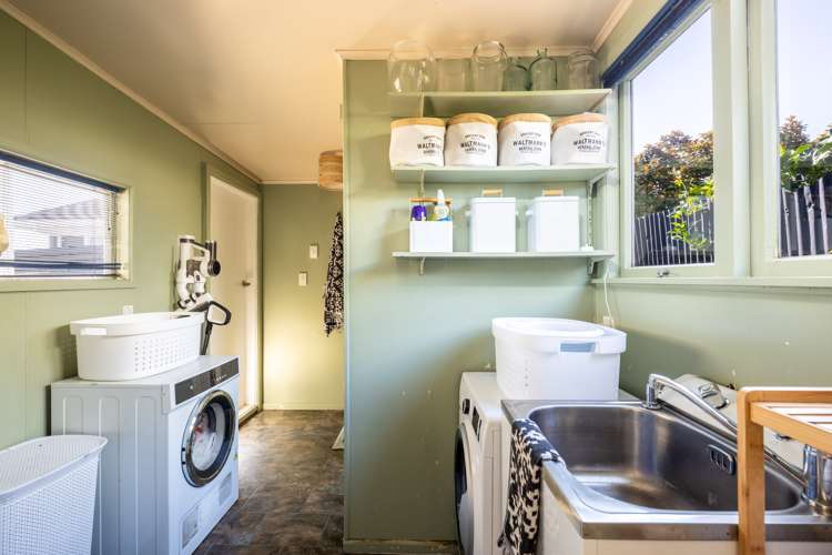 17 Kowhai Street Strandon_23