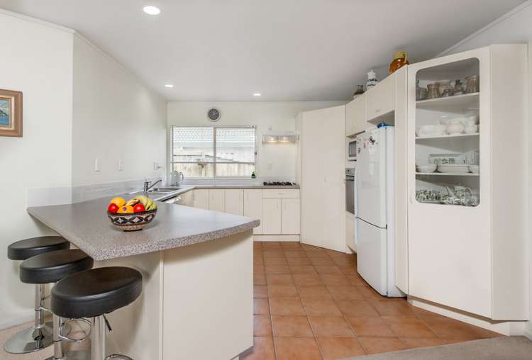 32 Ambleside Drive Northpark_4