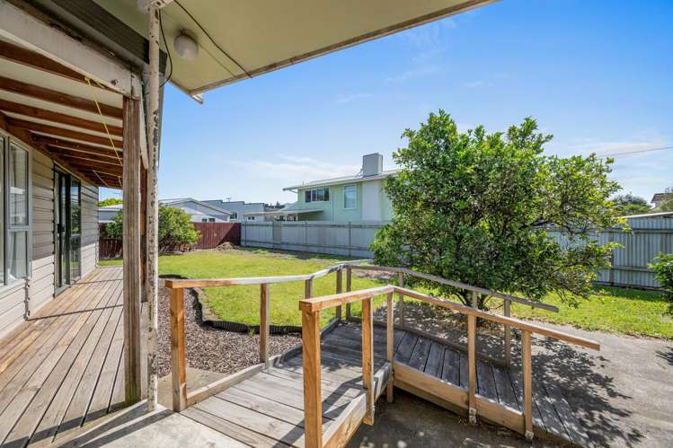 3 Wadsworth Crescent Redwoodtown_16