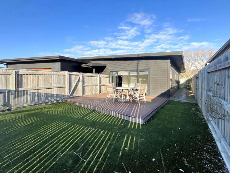 24 Serenity Crescent Kelvin Grove_13