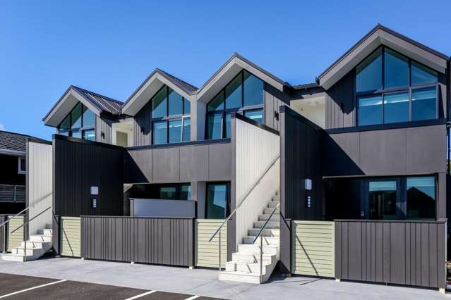464-466 Devon Street East Strandon_2