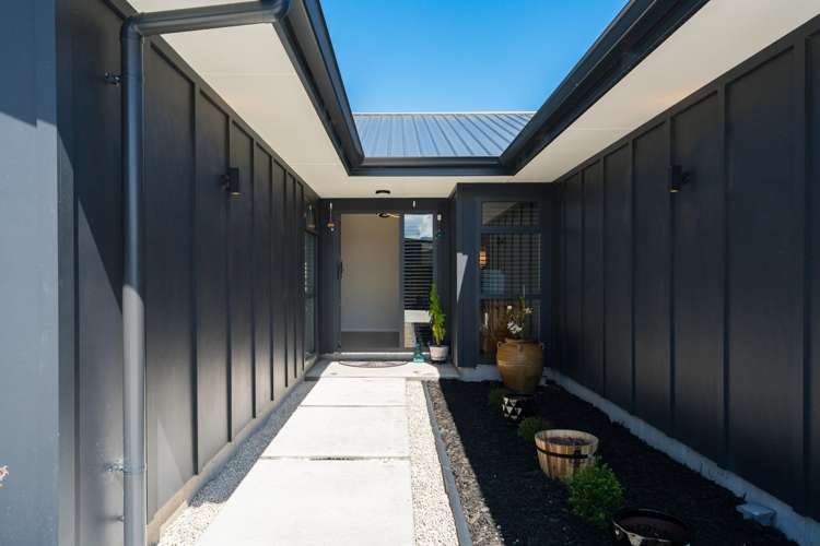 32 Tawhai Crescent Wharewaka_1