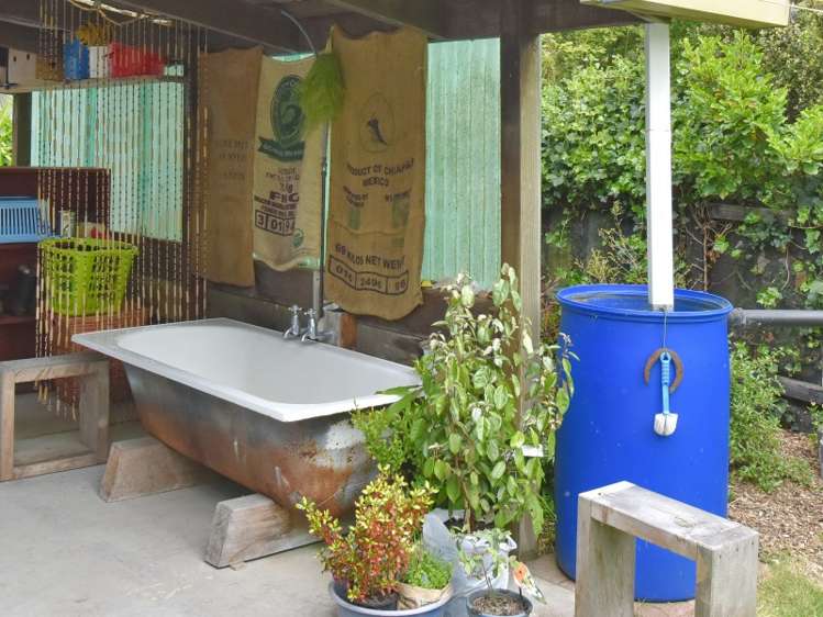 136 Kings Road Leithfield_14