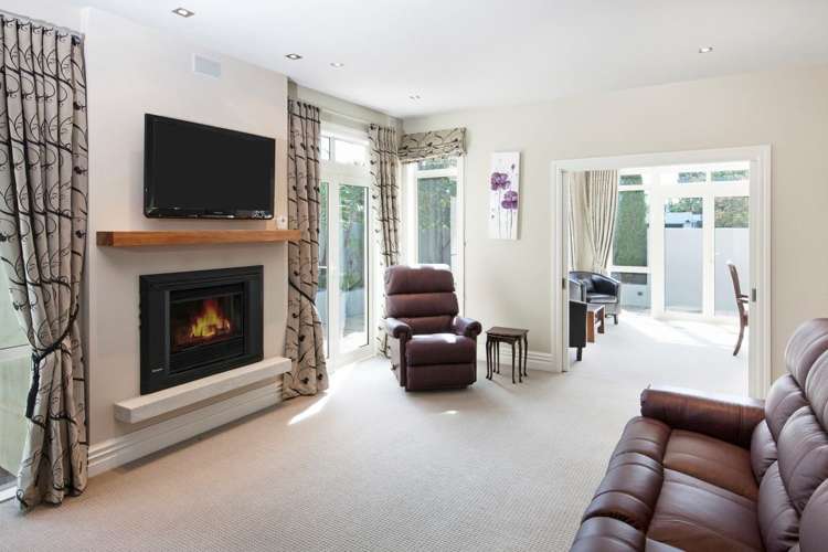 17 Stirling Street Merivale_1